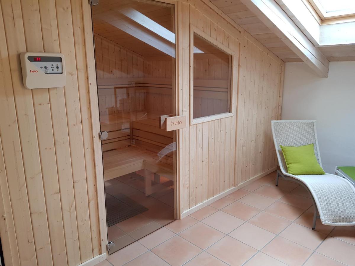 Hotel Koeniger Pliening Kültér fotó